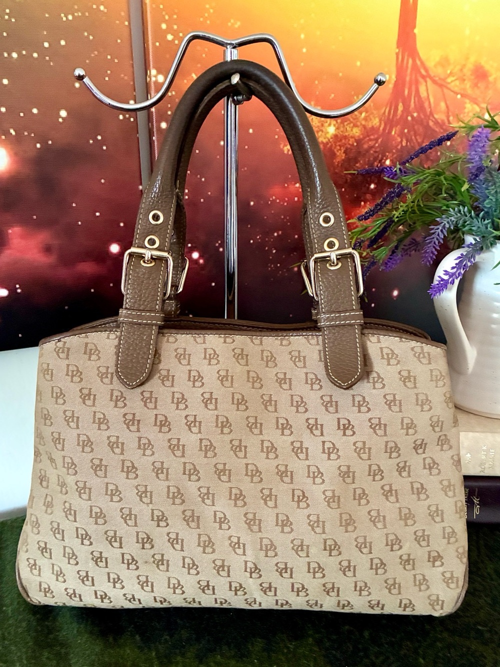 Vintage Dooney & Bourke Signature Handbag - Picture 2 of 12